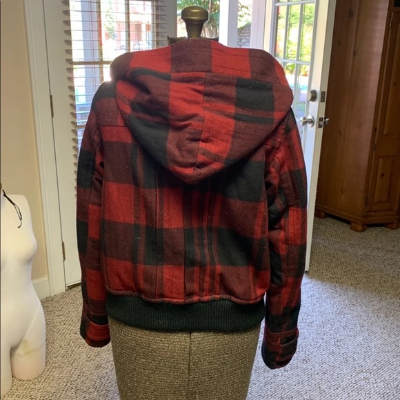 ‎Jacket - Picture 3 of 5